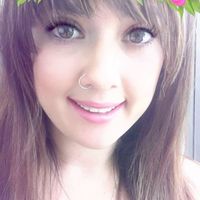 Bree Janbroers's Photo