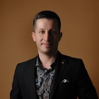 Kivanc Senbay的照片