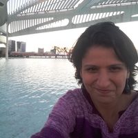 Semirames Khattar的照片