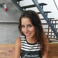 Linda Mészárosová的照片