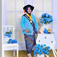 Fotos von cahaya  nurhayati