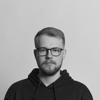 Sasha Martyniuk的照片