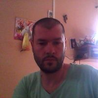 Hugo Restovich的照片