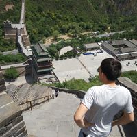 Akmal Dikanbayev的照片