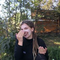 Mathilde  Sh的照片