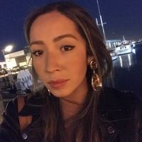 Nathaly Tholoza的照片