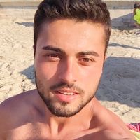 Ahmet Samet Kumru的照片