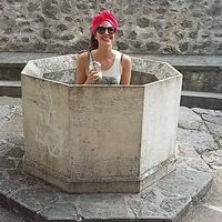 Tara Dmitrovic的照片