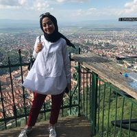 Ayşe Nur Midilli的照片