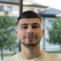 Andrii Verlynskyi的照片