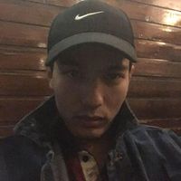 Beksultan Tau的照片