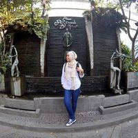 Nadia Ghazali的照片