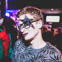 Kasper Ogrodny的照片