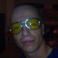 Nico Ackermann的照片