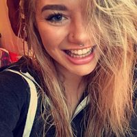 Torie Valentine的照片