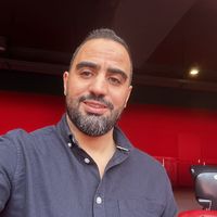 Houssain Saou的照片