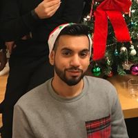 Usama Iqbal的照片