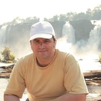 Pavel Lacaro的照片