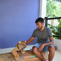 Harish Nandakumar的照片