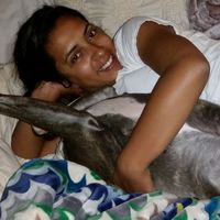 Courtney & Kalie and our dog Lylea:))的照片