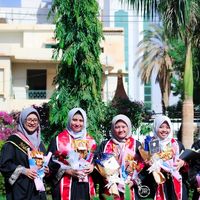 Zainab Arifin的照片