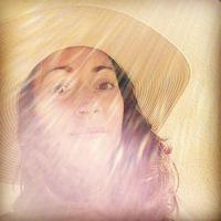 Elsa Saboureau的照片