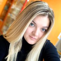 Anna Mikhailova的照片