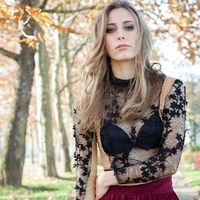 Maja Hrovat的照片