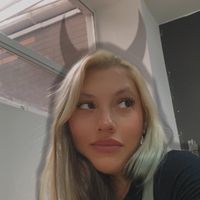 Adriana Ricci的照片