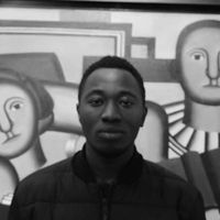 August Anyole的照片