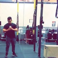 Christopher Hernandez的照片