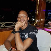 Ishaga Ahmed的照片