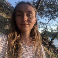 Claire Hall的照片