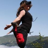 Nermin Çelik的照片