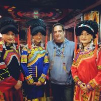 Ricky Echenique 李启耀's Photo