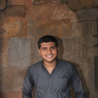 Akash Mishra的照片