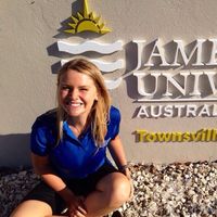 Vanessa Dunbar的照片