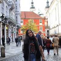 amira hachache的照片