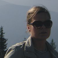 Ioana Davidescu's Photo