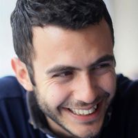 Deniz Özbek的照片