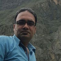 Malik Dawood的照片