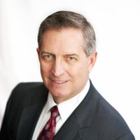 Christopher Bayes的照片