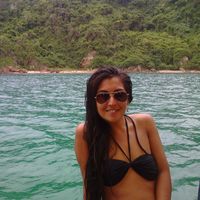 Ximena Sanchez的照片