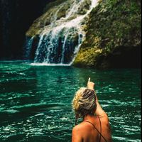 Breffni Thomas的照片