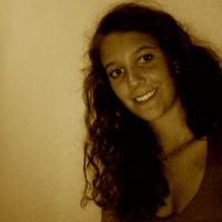 Anais Fabre的照片