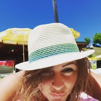 Adela Cozma的照片