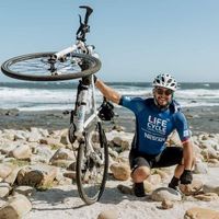 Jonathan Avellino的照片