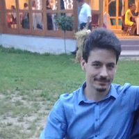 Kristóf Rada的照片