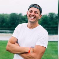 Vladimir Makuha的照片