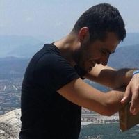 Ömer Güngör的照片